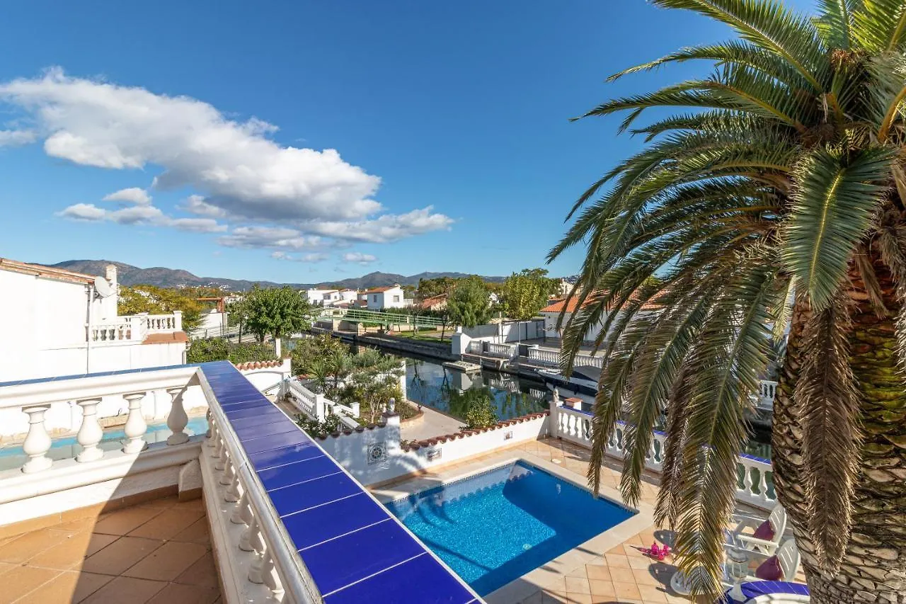 Apart-Rent Villa Cap Ras 0037 Empuriabrava