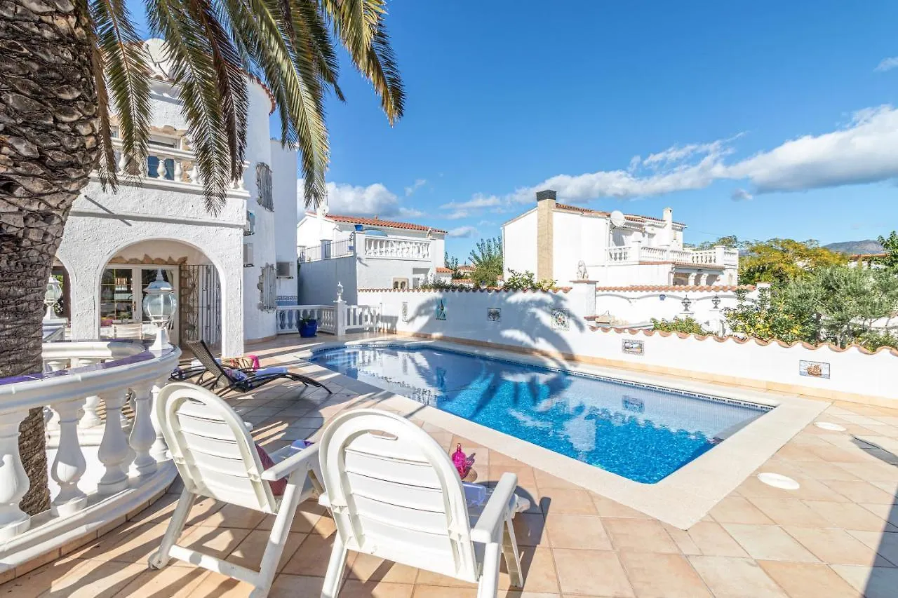 Apart-Rent Villa Cap Ras 0037 Empuriabrava Spain